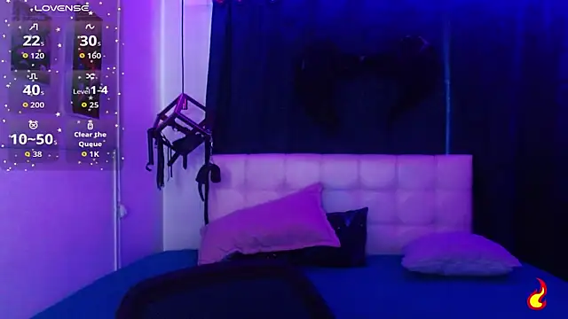 goth minerva online show from 11-05-25, 01:22