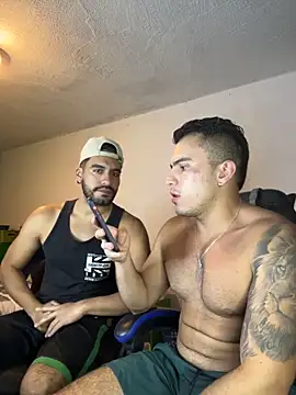 Snapshot of LucasJewely chatting on 10-04-25, 11:14 LucasJewely online show from 10-04-25, 11:14