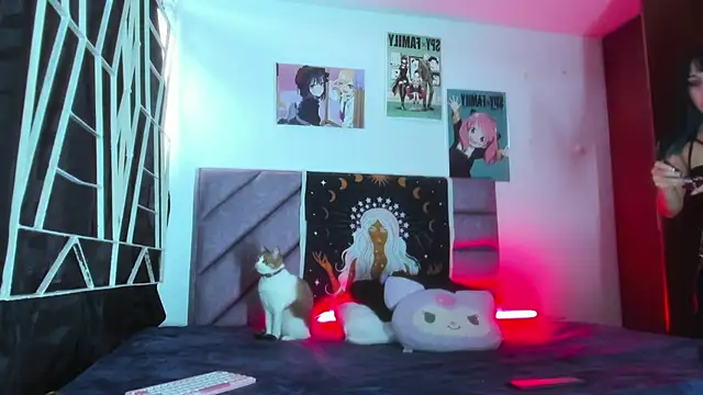 KARINNA  RAVEN online show from 11-20-25, 07:13