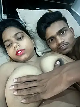 Snapshot of Mis_jay chatting on 09-21-25, 01:35 Mis jay online show from 09-21-25, 01:35