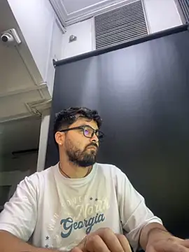 Freakydrag online show from 09-23-25, 02:03