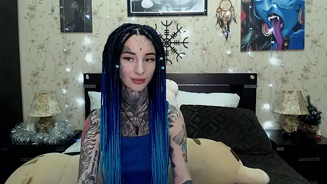 Snapshot of Velvetbat chatting on 01-13-26, 07:02 Velvetbat online show from 01-13-26, 07:02