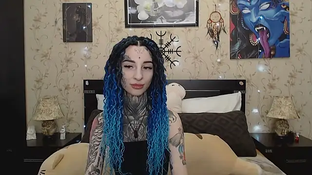 Snapshot of Velvetbat chatting on 02-27-26, 06:57 Velvetbat online show from 02-27-26, 06:57