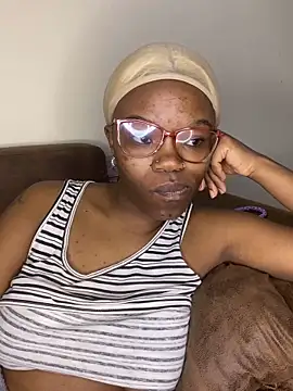 YummyMelanin117 online show from 02-26-26, 01:15