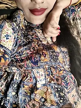 Eshwari Chopra online show from 10-21-25, 08:59