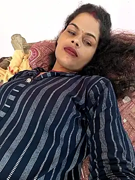 Snapshot of Eshna_Dabral chatting on 09-13-25, 04:34 Eshna Dabral online show from 09-13-25, 04:34