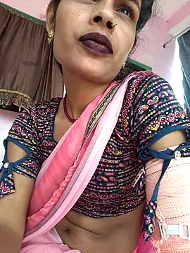 Snapshot of Eshna_Dabral chatting on 09-15-25, 07:08 Eshna Dabral online show from 09-15-25, 07:08