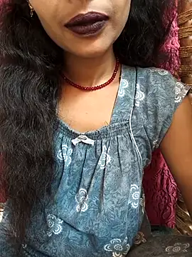 Snapshot of Eshna_Dabral chatting on 09-23-25, 02:36 Eshna Dabral online show from 09-23-25, 02:36