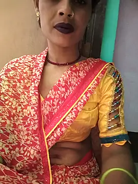 Snapshot of Eshna_Dabral chatting on 09-25-25, 04:43 Eshna Dabral online show from 09-25-25, 04:43