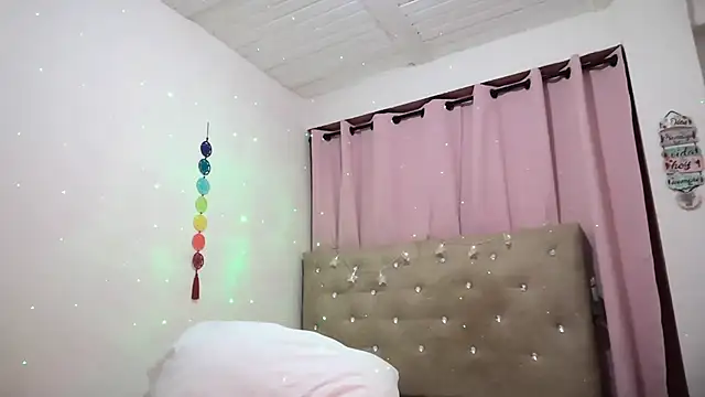 sofia8428 online show from 10-31-25, 01:06