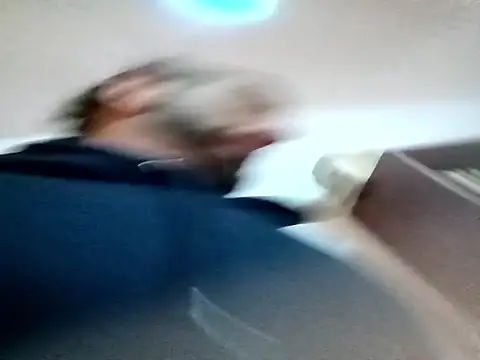 Dokonaly online show from 10-28-25, 03:43