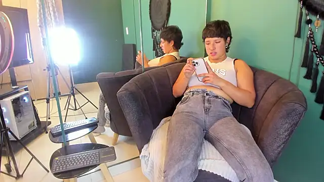 Elaine87  online show from 02-28-26, 05:58