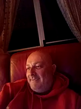 Alexis Bull online show from 04-07-26, 10:42