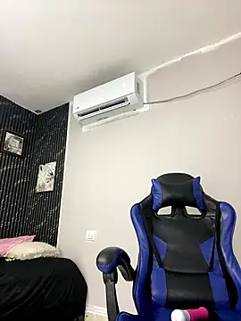 sashaoficial  online show from 03-26-26, 12:17