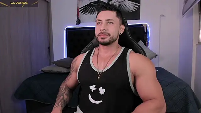 santi aesthetic online show from 02-21-26, 01:06