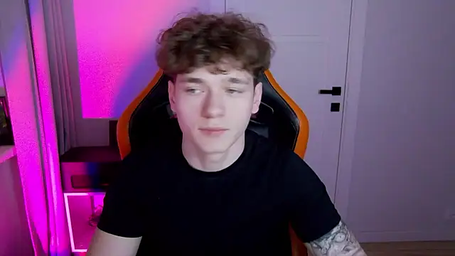 DanyDavis online show from 01-11-26, 01:38