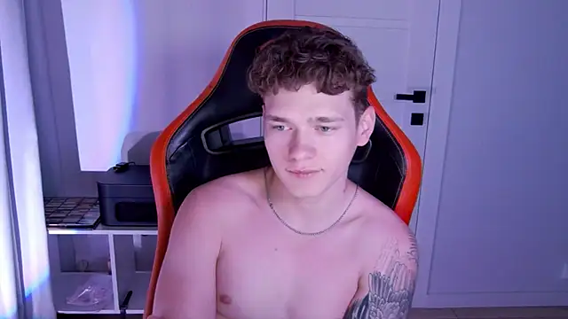 Snapshot of DanyDavis chatting on 02-28-26, 02:51 DanyDavis online show from 02-28-26, 02:51