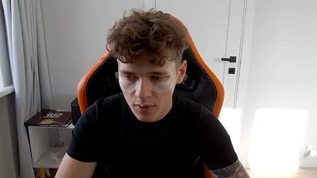 DanyDavis online show from 03-04-26, 08:53