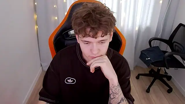 DanyDavis online show from 04-09-26, 09:26