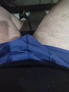 Snapshot of BamyaFetish chatting on 11-09-25, 03:32 BamyaFetish online show from 11-09-25, 03:32