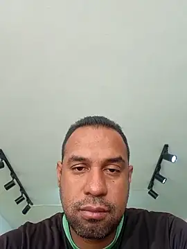 elnegro707070 online show from 02-07-26, 01:26