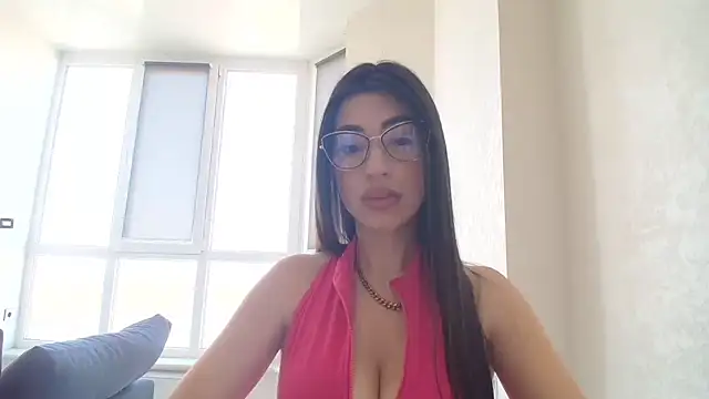 Snapshot of Bellavita_ chatting on 03-21-25, 11:01 Bellavita  online show from 03-21-25, 11:01