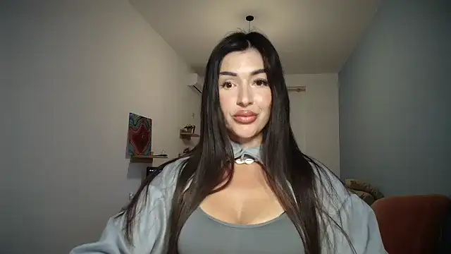 Snapshot of Bellavita_ chatting on 09-30-25, 06:24 Bellavita  online show from 09-30-25, 06:24