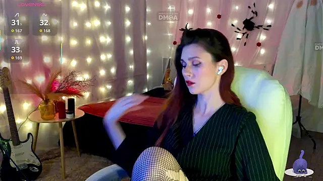 KatrinRayJoy online show from 10-25-25, 02:24