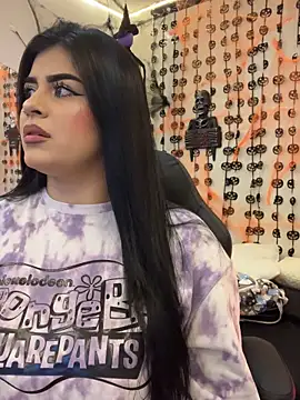 Kariina  69 online show from 10-25-25, 03:25