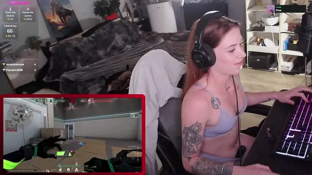 Horny Makima online show from 09-17-25, 09:55