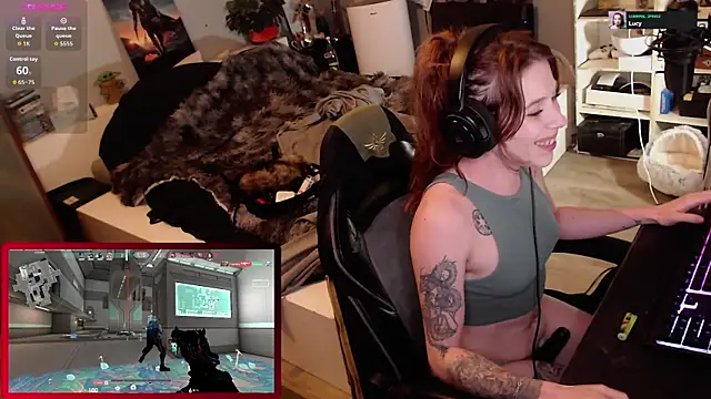 Horny Makima online show from 10-16-25, 12:17