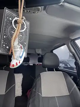 MeekyRich online show from 03-12-26, 02:39