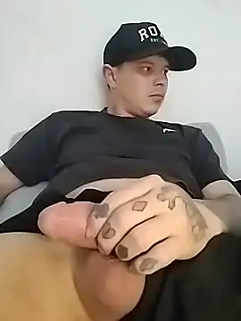 erickdlima1 online show from 10-22-25, 01:00