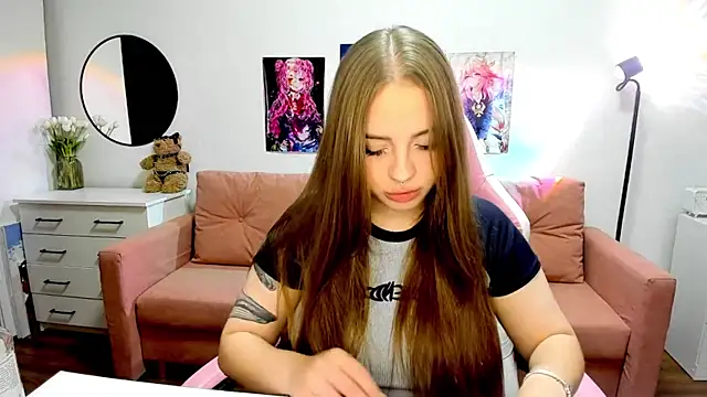 Snapshot of mistress_lain chatting on 09-08-25, 09:36 mistress lain online show from 09-08-25, 09:36