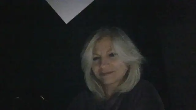 Snapshot of AidaRay chatting on 11-09-25, 04:05 AidaRay online show from 11-09-25, 04:05