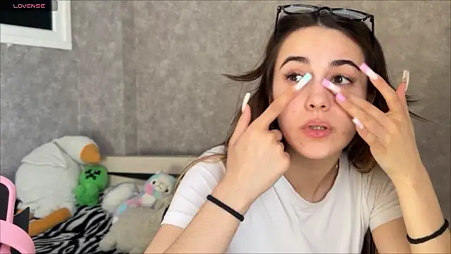 CupSizeGirl online show from 04-01-26, 09:10