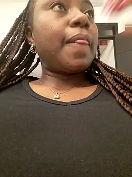 Shanyqueen online show from 11-26-25, 02:45