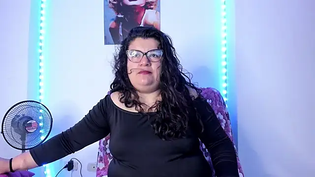 Snapshot of mystery_psique chatting on 09-20-25, 02:07 mystery psique online show from 09-20-25, 02:07