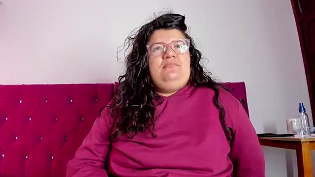 Snapshot of mystery_psique chatting on 10-21-25, 01:45 mystery psique online show from 10-21-25, 01:45