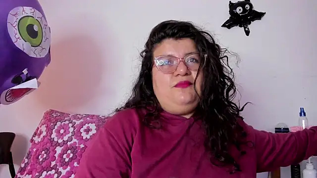 Snapshot of mystery_psique chatting on 11-07-25, 07:14 mystery psique online show from 11-07-25, 07:14