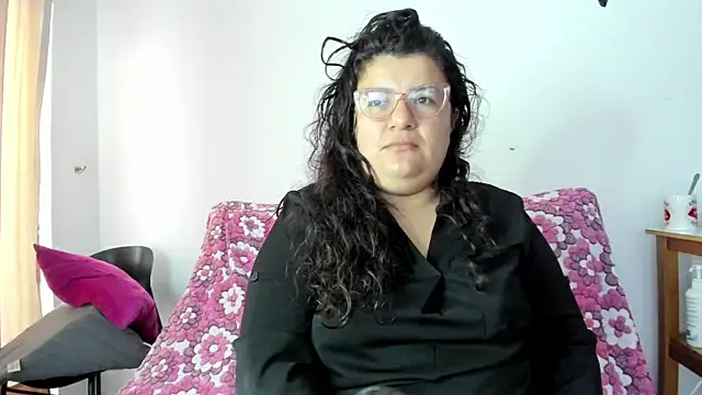 Snapshot of mystery_psique chatting on 11-09-25, 01:31 mystery psique online show from 11-09-25, 01:31