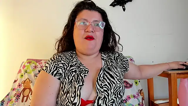 Snapshot of mystery_psique chatting on 11-12-25, 07:13 mystery psique online show from 11-12-25, 07:13