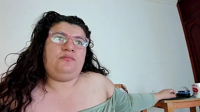 Snapshot of mystery_psique chatting on 11-16-25, 01:28 mystery psique online show from 11-16-25, 01:28