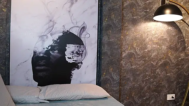 Snapshot of Susan_wall chatting on 02-11-26, 01:16 Susan wall online show from 02-11-26, 01:16