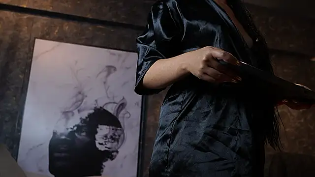 Snapshot of Susan_wall chatting on 02-12-26, 12:55 Susan wall online show from 02-12-26, 12:55