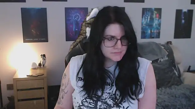 GothSuccubusBabe online show from 10-06-25, 07:11