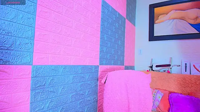 Snapshot of _Alice_Abby chatting on 09-17-25, 04:36  Alice Abby online show from 09-17-25, 04:36