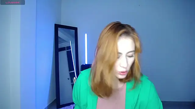 Snapshot of ANASTASIA_DOLL8 chatting on 11-17-25, 11:43 ANASTASIA DOLL8 online show from 11-17-25, 11:43