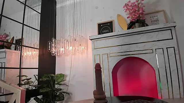 Snapshot of floraginette chatting on 02-09-26, 06:01 floraginette online show from 02-09-26, 06:01