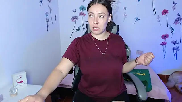 mariaana  222 online show from 03-08-26, 10:57